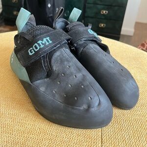 Butora Gomi Climbing Shoes